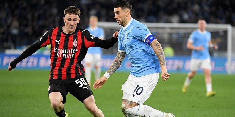 Lazio có thành tích đầu mùa nhỉnh hơn so với AC Milan